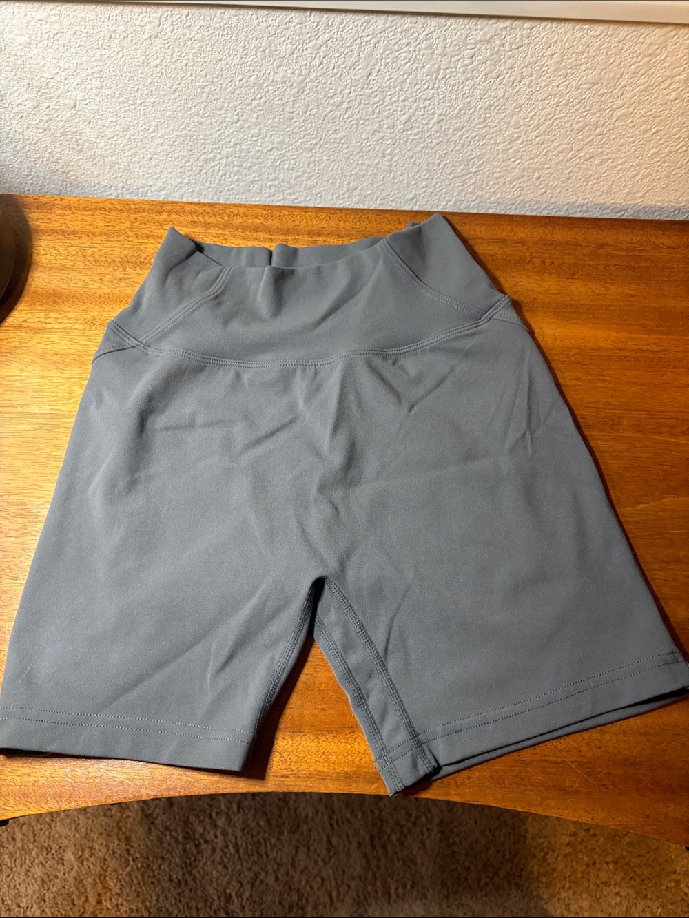 Alphalete High-Rise Bike Shorts — Gray